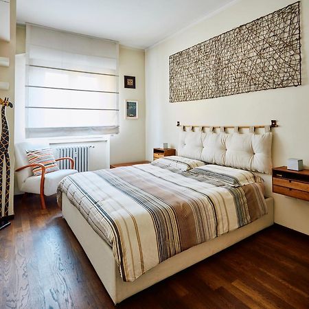 Savona Corner Apartment Милано Екстериор снимка