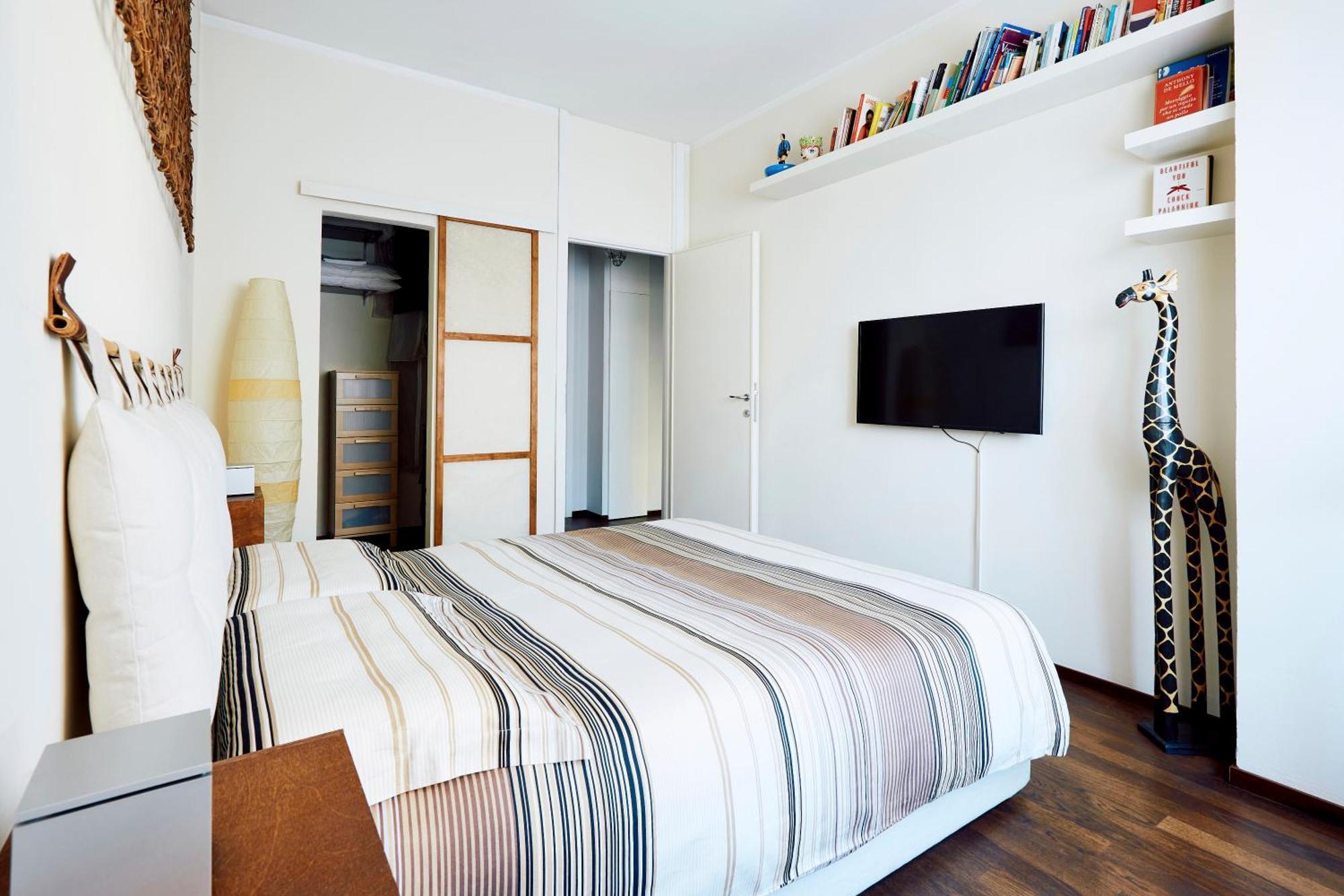 Savona Corner Apartment Милано Екстериор снимка