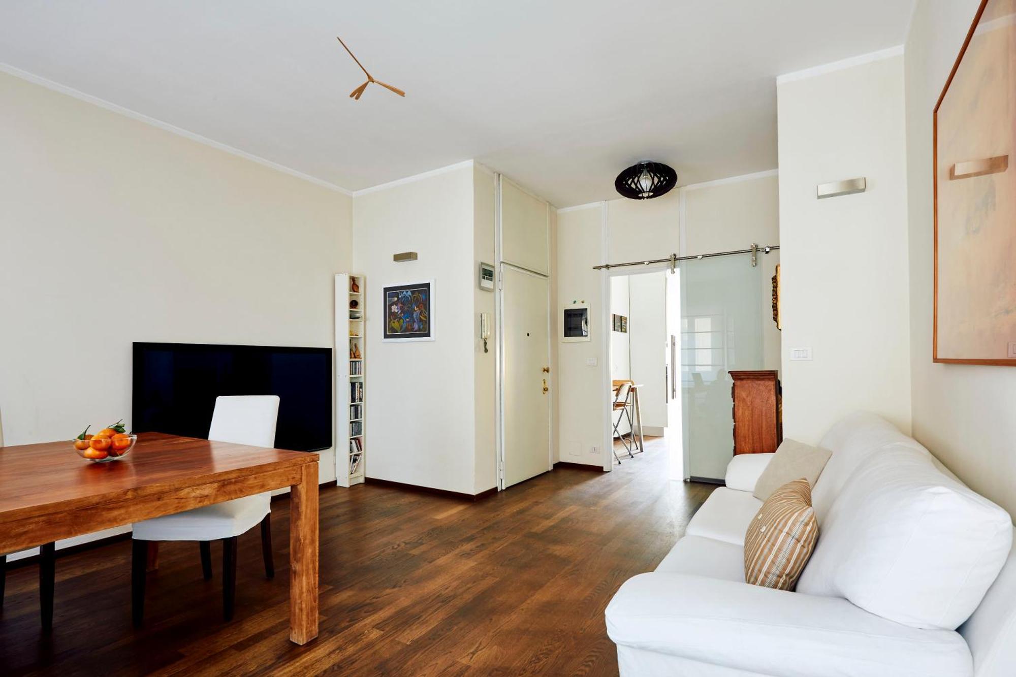 Savona Corner Apartment Милано Екстериор снимка
