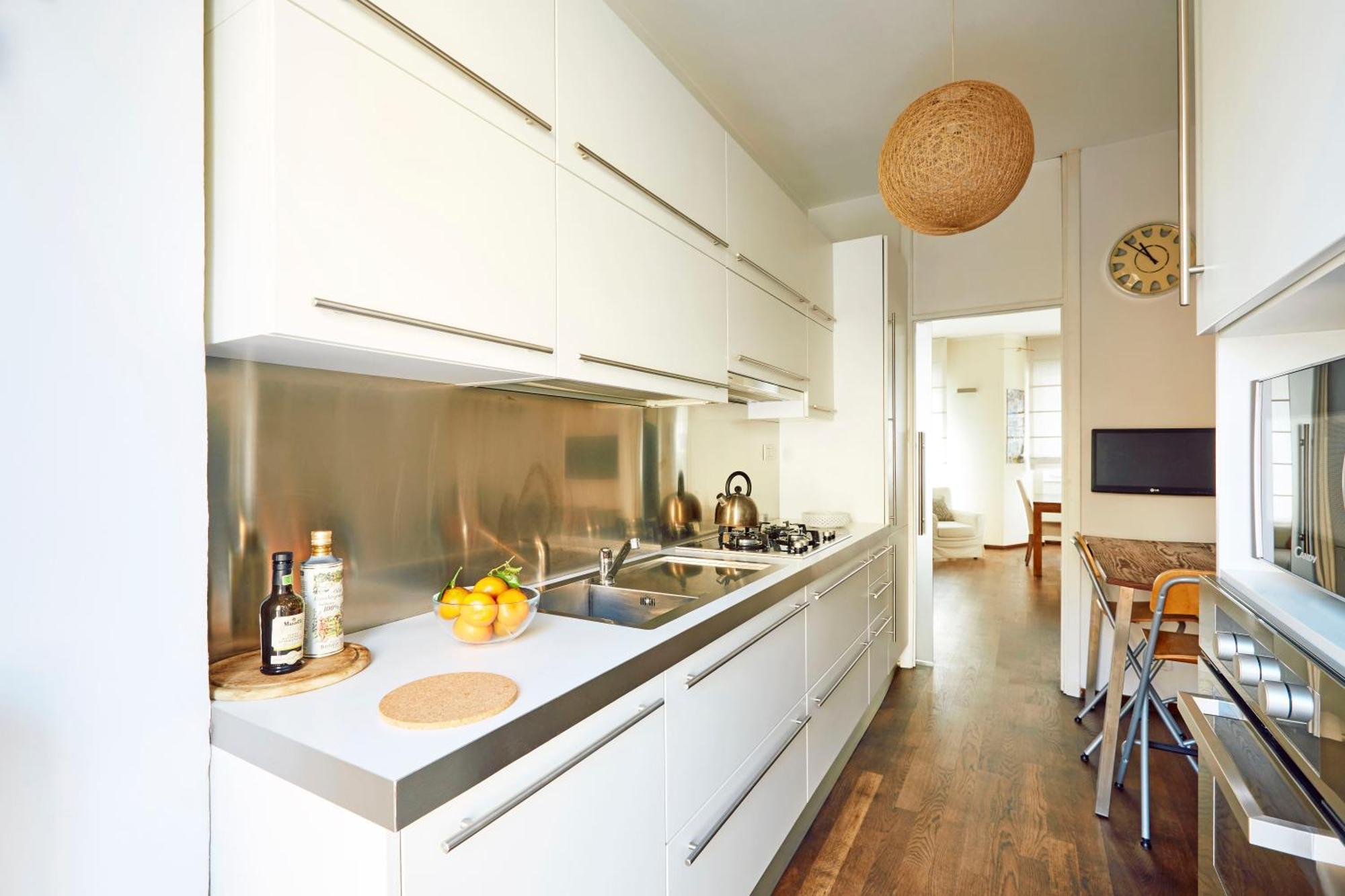 Savona Corner Apartment Милано Екстериор снимка